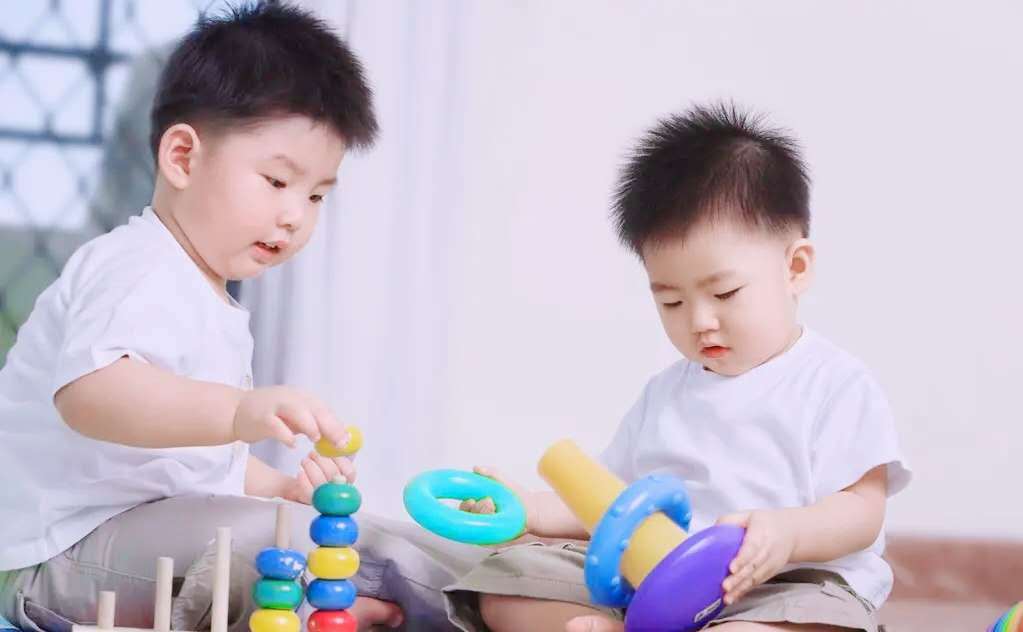 怎么自己在家给孩子做早教 e96b1c603f334af2b48e590c967f6b9b.jpeg