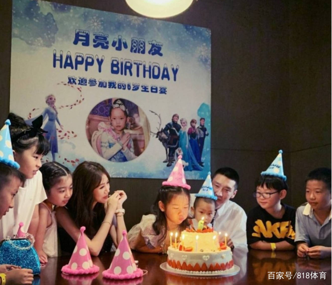 陈露|孙悦娇妻晒与6岁女儿同框!姐妹一般亲昵,结婚8年生1儿1女美貌如初