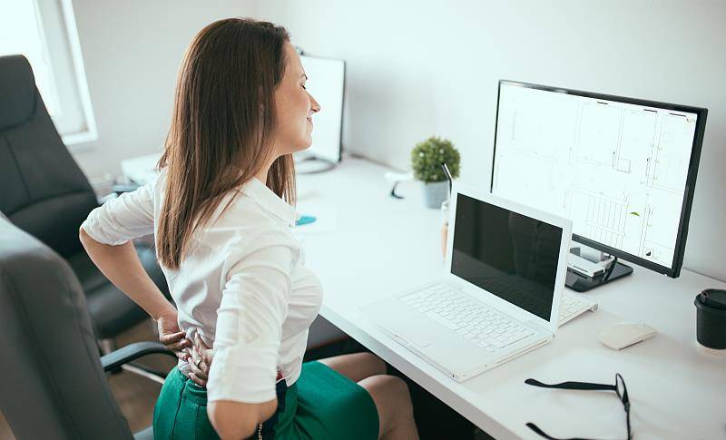 女人怎么练后背最有效 070f391c9a2645a1bd014479699f8188.jpeg