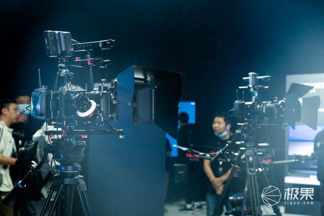 唐晓亮|对话创维唐晓亮：8K电视真的要走进千家万户了？