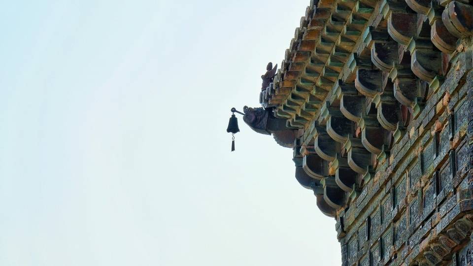 史料|开封铁塔，始建于何时有史料记载，何时落成却成了未解之谜