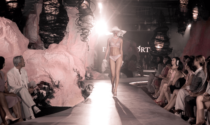 Forte|破茧成蝶,性感重演 ---Donna Forte全球时尚首秀启幕