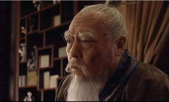 陈数|原创倪大红颁奖精神恍惚，捂嘴咳嗽惹人担心，但也是他沉浸角色的常态