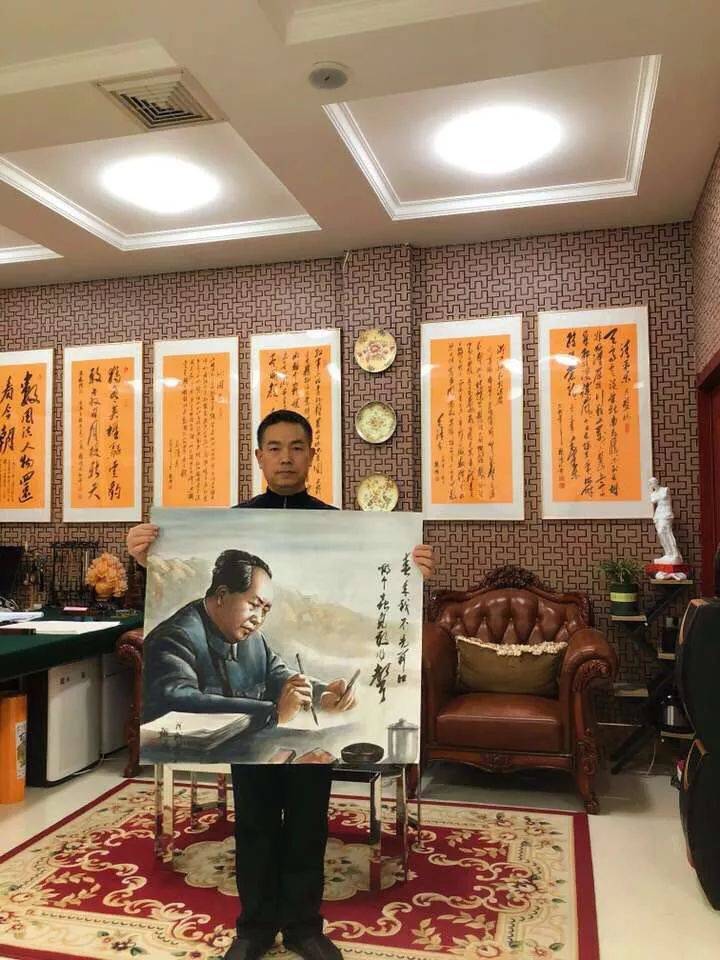 著名伟人画家魏鸿