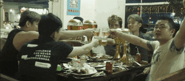 食堂|国庆宅家必备美食剧 | 看饿了…每一帧都很好吃！