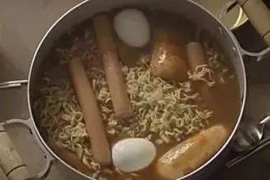 食堂|国庆宅家必备美食剧 | 看饿了…每一帧都很好吃！