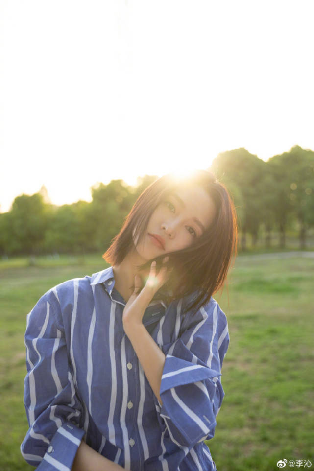 怎么跟女生表态 1deef9c5bdc147f2b73d78e06c1f46f7.jpeg