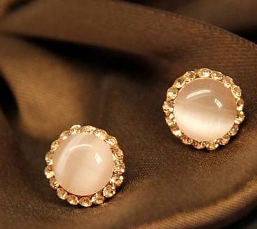 宝石价格排名_纯电动汽车排名及价格(3)