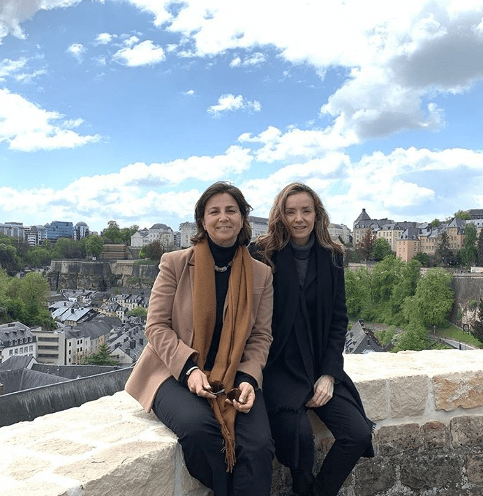 独闯|57岁保养得当,保加利亚末任王储妃变设计师,丧夫后独闯时尚界