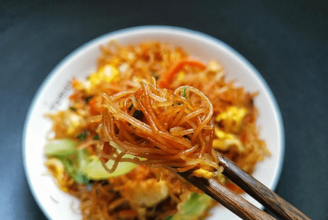 如何炒米粉好吃窍门 9431ee45de154365870514d59aa2e5f2.png