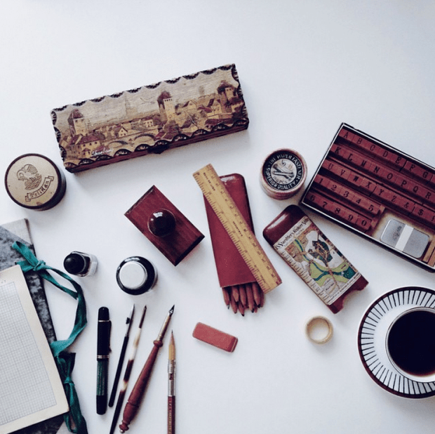 治愈|丢掉手机！看看纸笔带来的治愈，说不定还能为你的工作添灯加油