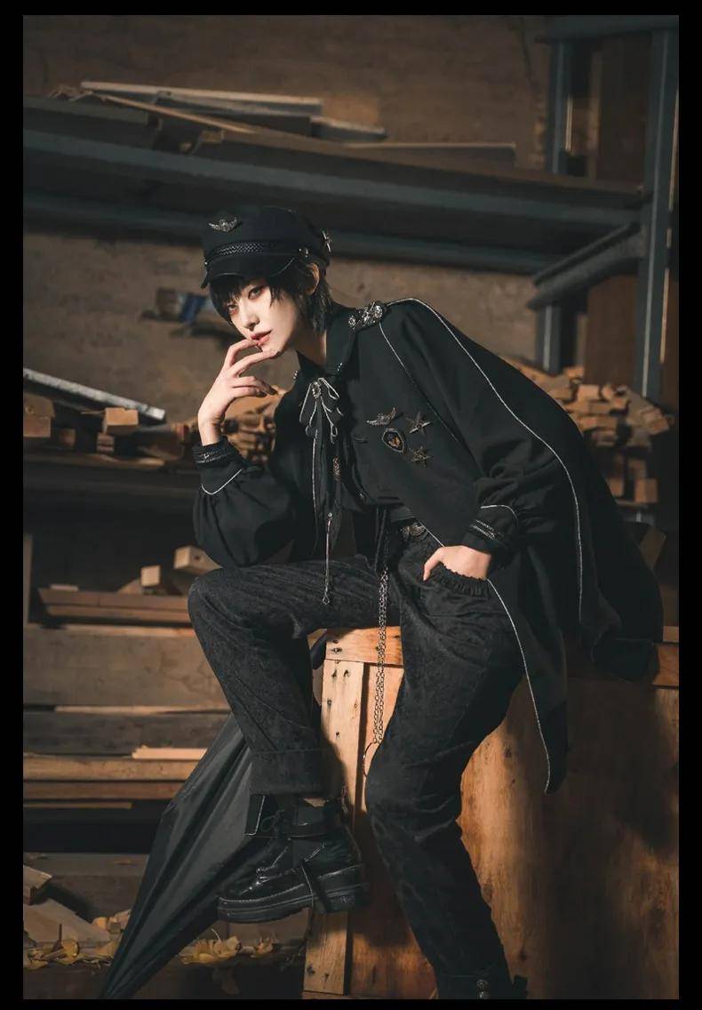 top|lo圈迷惑行为大赏，公车上蹦迪、冲上b站掉粉榜top的土味名媛一个比一个虎！