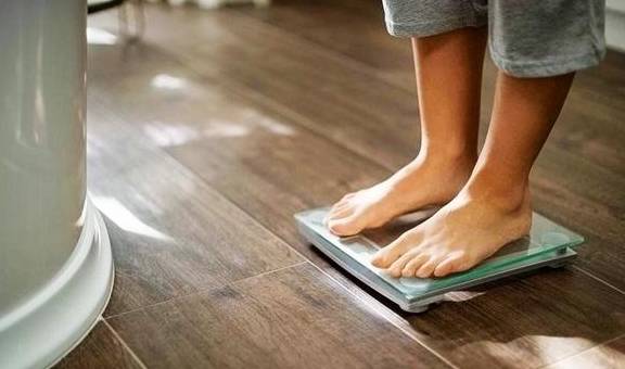 体重|体重增长多少合适？孕妇要控制好，别超重怀孕5个月