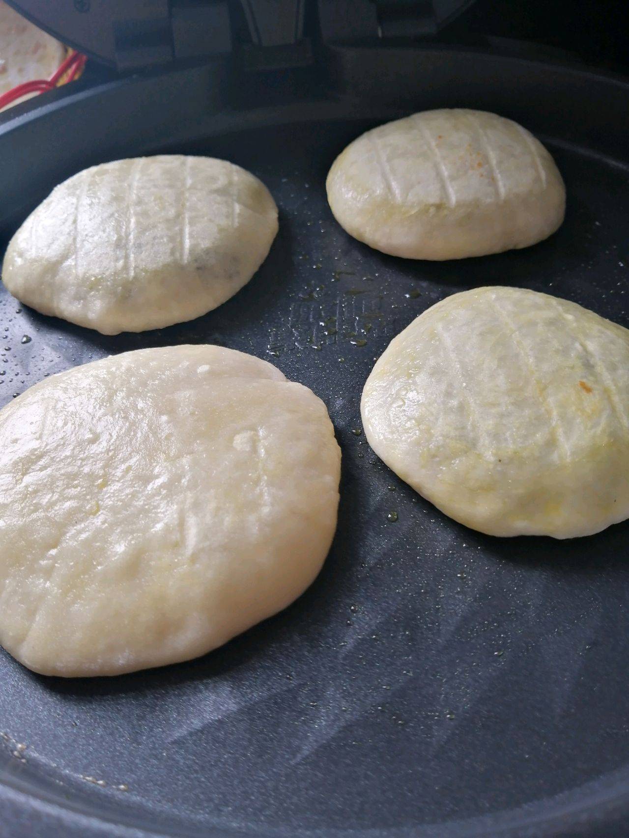 怎么做糖饼不露糖 671bd20432fb4571b623664a036d2f40.jpeg