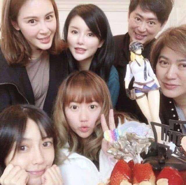 baby|Angelababy是现实版顾佳？加入富婆圈很低调，不站C位还是订餐担当