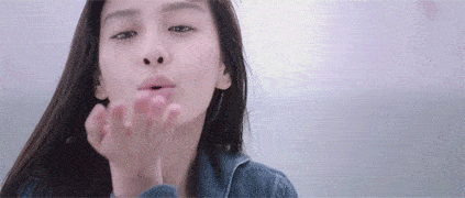 baby|Angelababy是现实版顾佳？加入富婆圈很低调，不站C位还是订餐担当