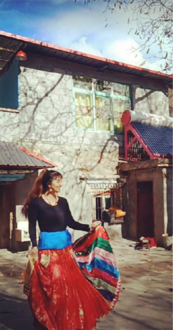 寺庙|拉姆葬礼：“房屋被烧毁在寺庙举行”，为何这令人感到更加悲凄？