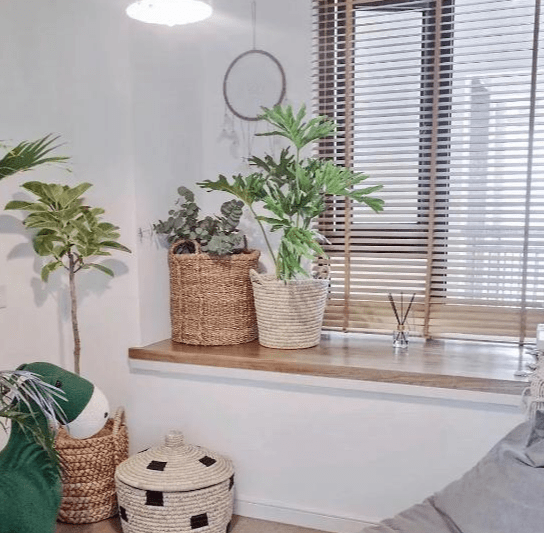 飘窗是悬空的 9a2b9a26dcfd4ca78f02b8fee99864ee.png