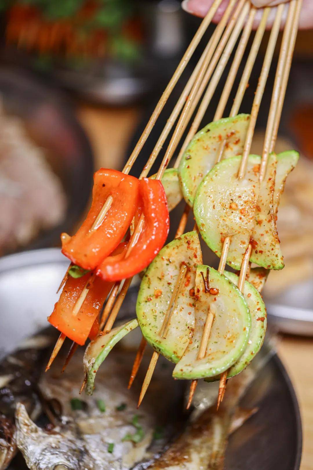 宁波独|原来烧烤还有这么出人意料的吃法！？全宁波独①味的网红把把烧