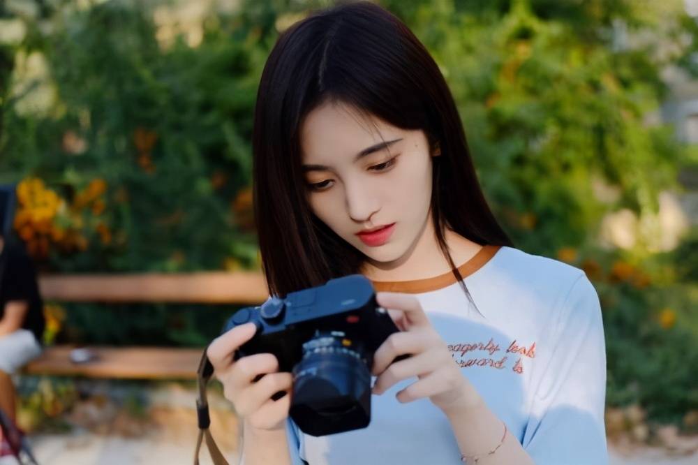 SNH48女团工资曝光！成员控诉吃不起饭，网友：还
