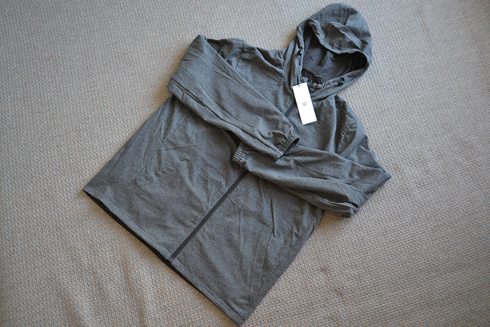 服饰|秋季的小米有品新服饰，双面连帽防泼水夹克，来自90分的温暖