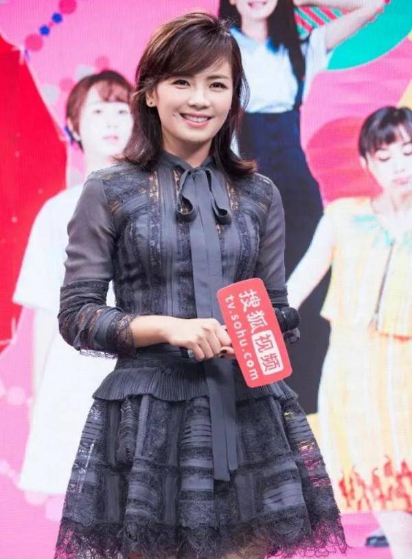 原创刘涛这么穿衣服也太美了吧蕾丝造型让人不好意思看比例真好