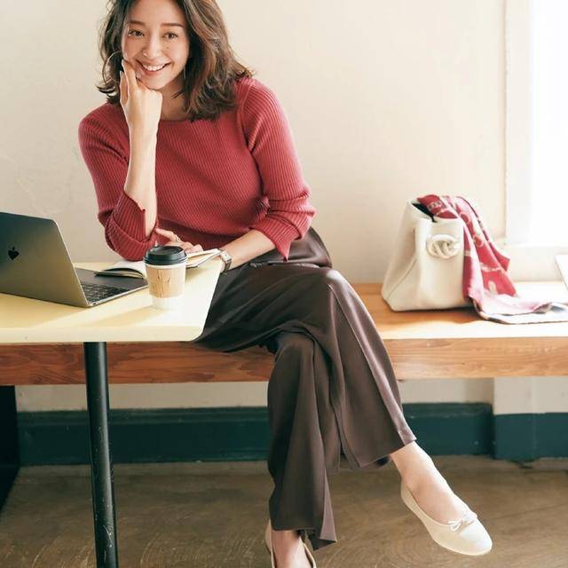 西装|这周穿什么 | 戴安娜王妃搭配好经典 西装针织搭配简单又时髦