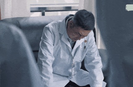 刘敏涛|原创抗疫剧《在一起》收官:雷佳音、刘敏涛和张嘉译贡献了最好的演技