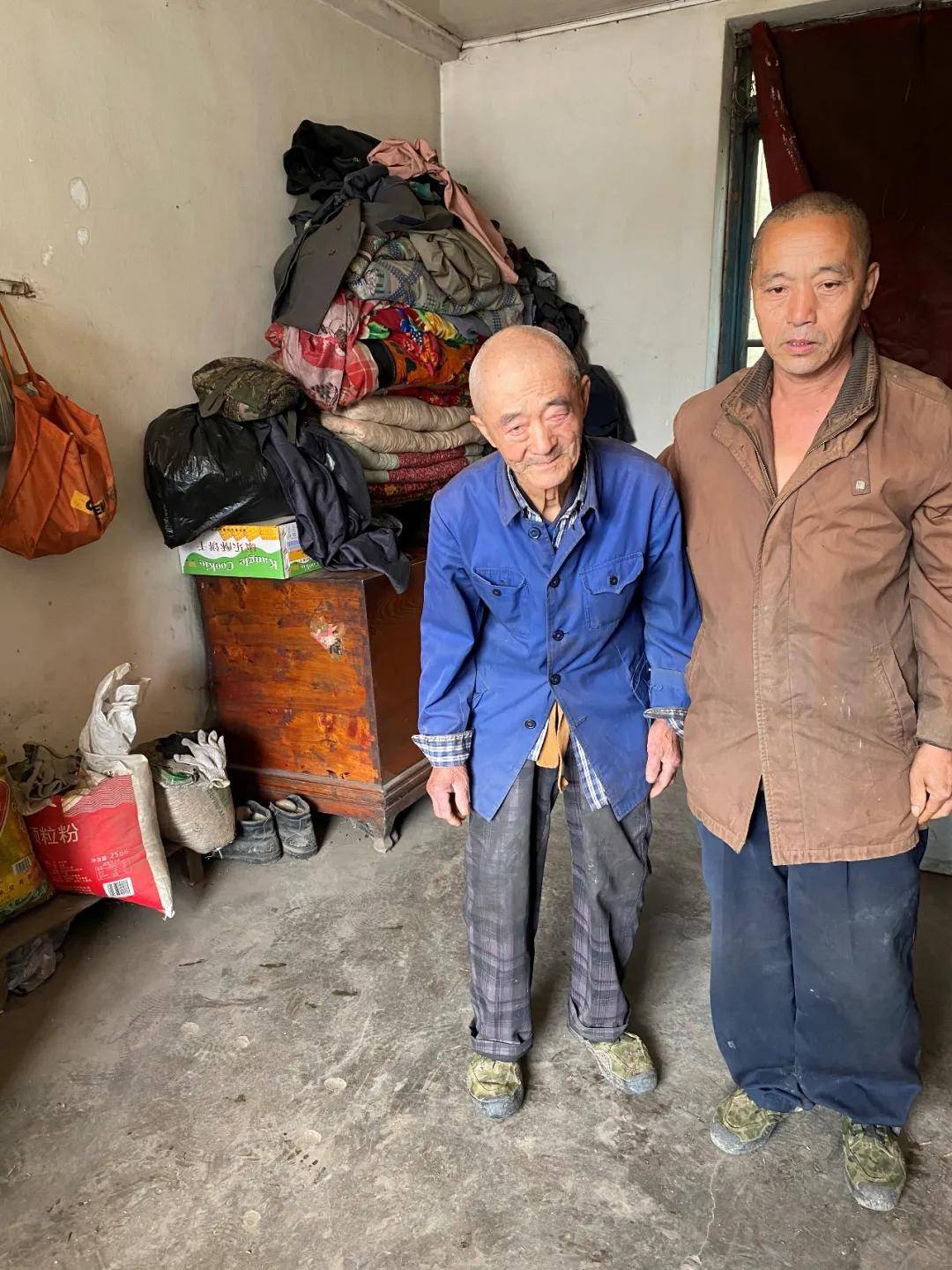 清水慈善为瓦房店祝华街道送爱心物资