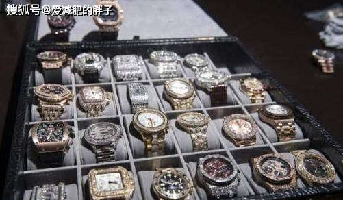 女友|都知道梅威瑟爱美女，拥有7位女友和平共处，相处的秘诀是什么？