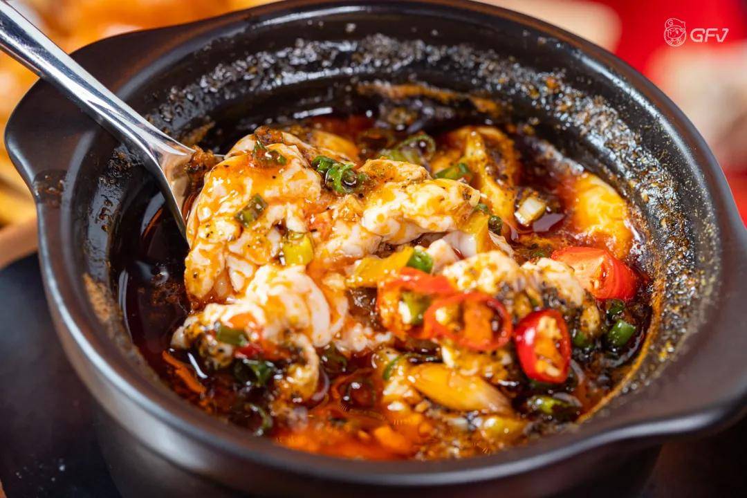 吕子乔|成都排队王!吕子乔的『卤味烧烤』终于来东莞了!