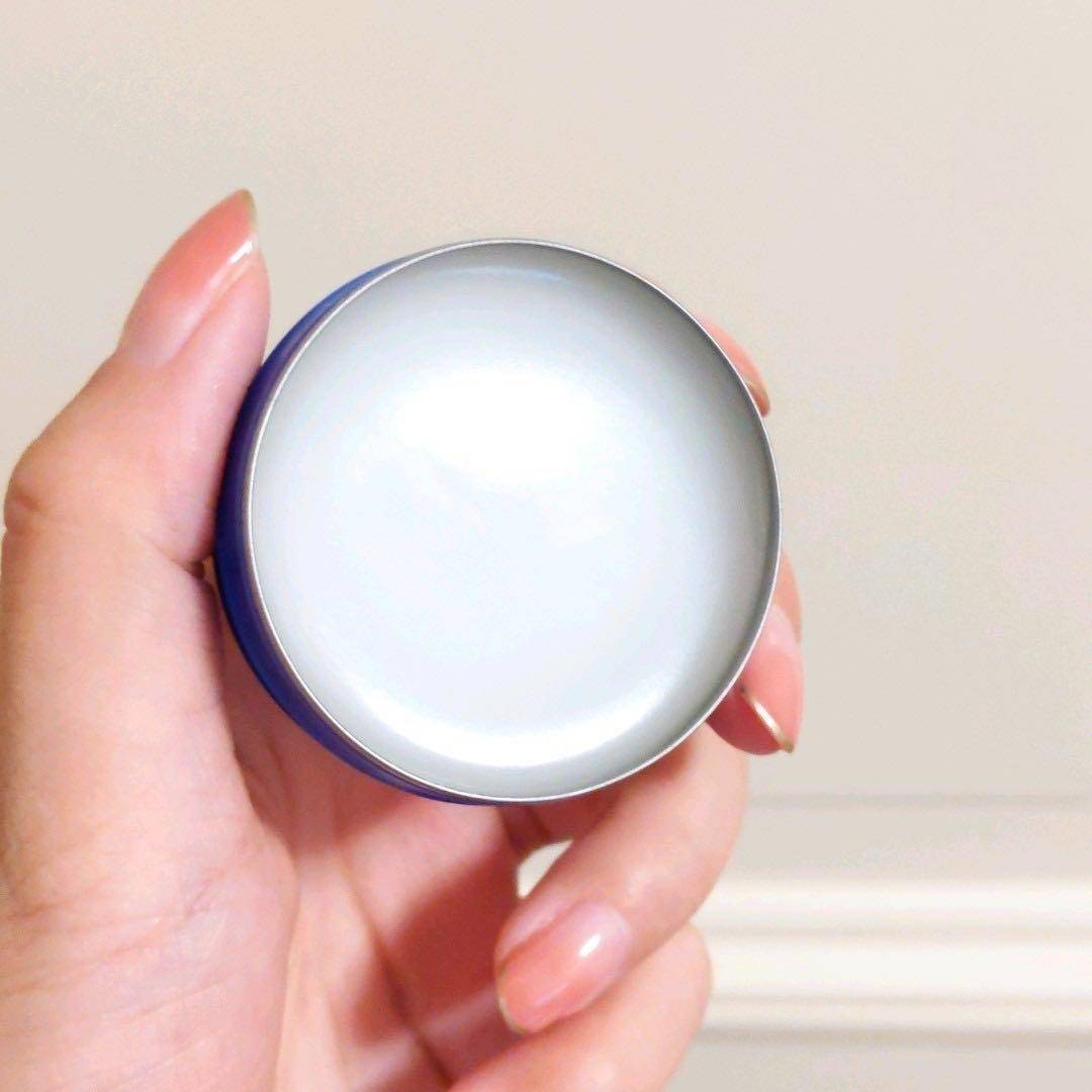 嘴唇|一进秋天,嘴巴比脸还干!用了它,男朋友整天捧着我的嘴亲