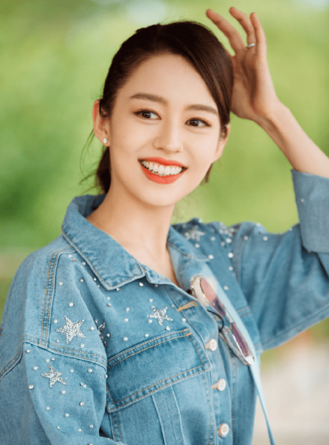 清无|吉娜被节目组强制要求素颜，看清无滤镜下的她，终于懂了郎朗审美