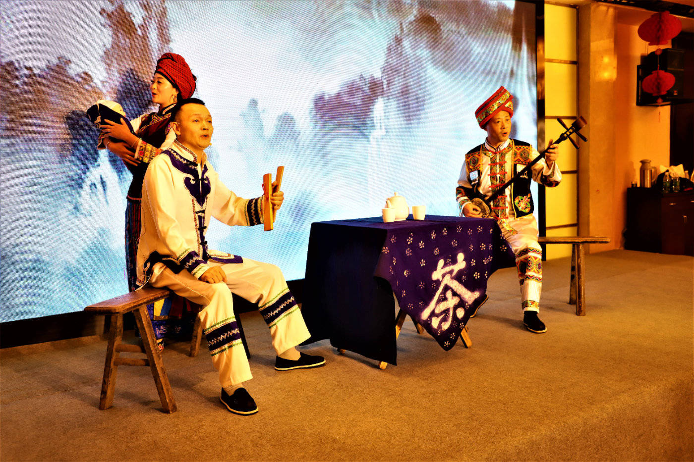 "来宜昌 追国潮" 湖北网络大v采风团走进宜昌体验十条