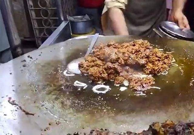 我们认输！印度率先推出牛粪芯片