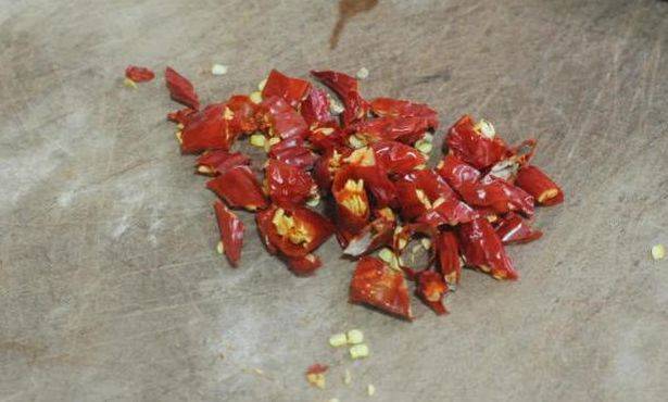 红一点的辣椒 b480b7300d084d8598ea4279c8862d44.jpeg