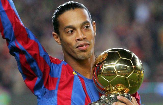 巴西现役球星排名_太奇葩!巴西传奇巨星退役3年做老板44岁高龄却无奈