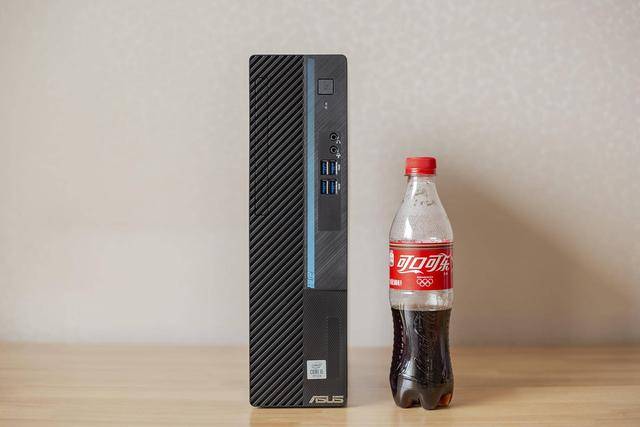 测评盘点|如此另类的华硕碉堡T09商用台式电脑，职场小白也能徒手升级