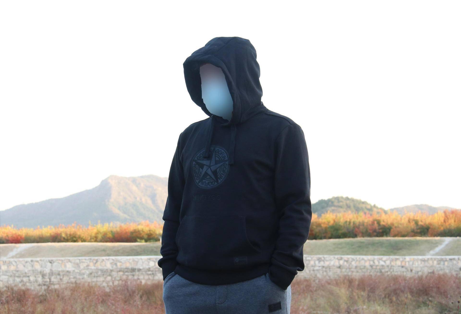 效果|穿出潮流范，90分加绒连帽套头保暖卫衣，让冬季更温暖