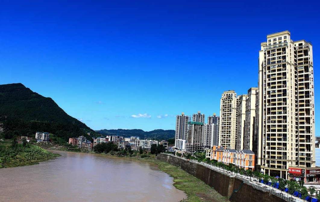 宣汉gdp_宣汉巴山大峡谷照片