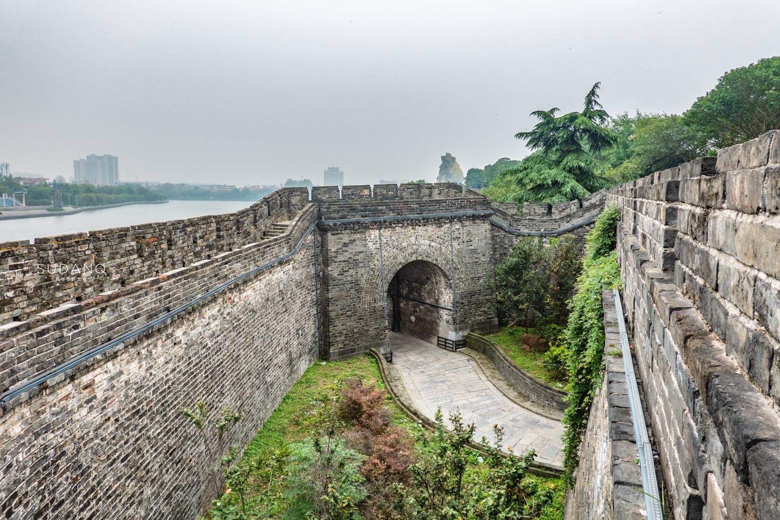 帝都|湖北荆州，一座低调的“帝都”，历史上有34位帝王在此建都