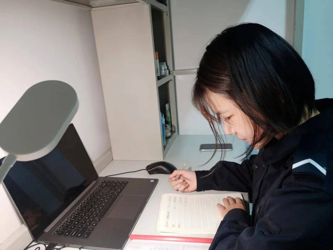 女生|警院女生的短发，真酷！