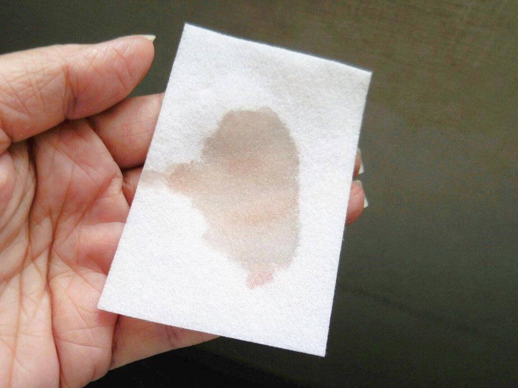 鸡肋|化妆水是鸡肋还是真的有用？用错方法神仙水一样只是瓶水