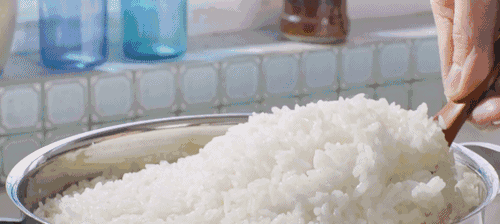 大米怎么蒸容易熟 a893be341fd64e7684e2be1bb2b2d4fc.png