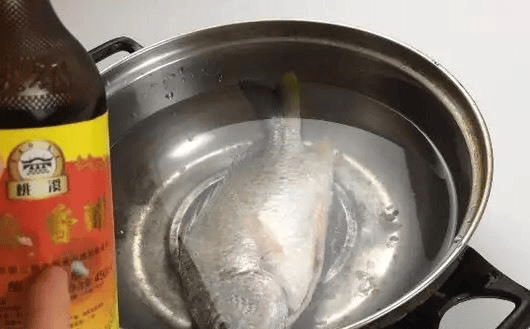 快速解冻鱼 7f7e5ed9e8d14845a714725f0bab1f15.png