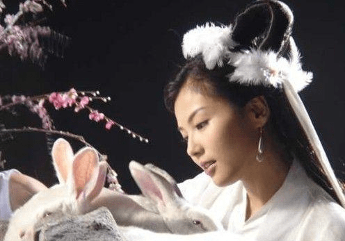b37d29ff71f34276abc7d51abb71d932.png