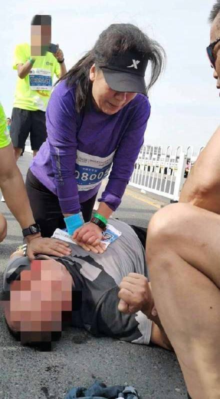 马拉松赛发生两例猝死 跑者参赛需量力而行