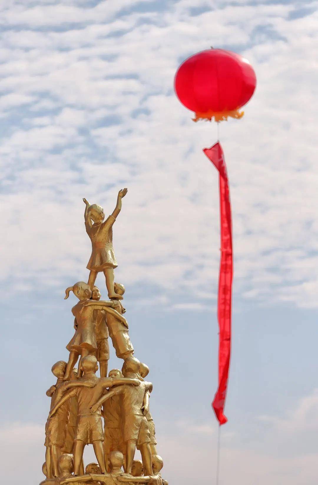 消息资讯|无锡金桥教育集团校庆——青春20载，奋发向未来！