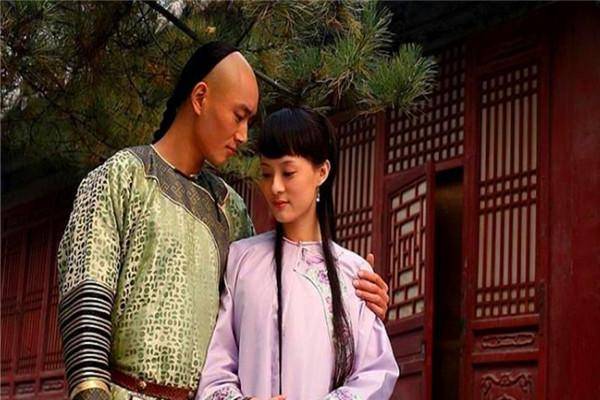 果郡王是真的爱甄嬛吗同样的莞莞类卿只是甄嬛没看懂罢了