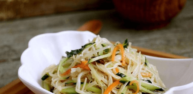 土豆丝凉拌黄瓜 218624f498c04b209b99e7b2c0a2d1fa.png